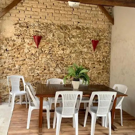 Domaine Miltat L'encre Bleue 3* Pierry